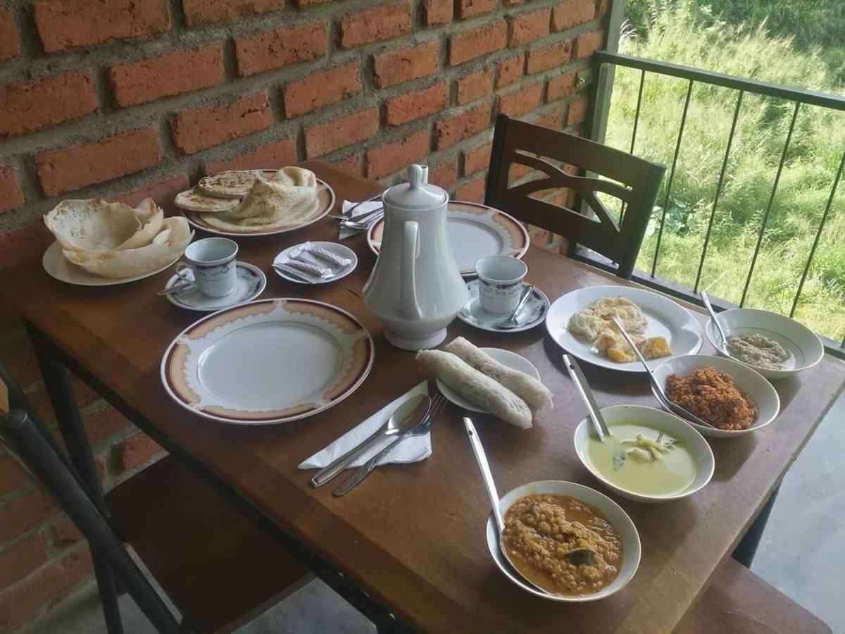 Ayubo Ella - Bed & Breakfast Eksteriør billede