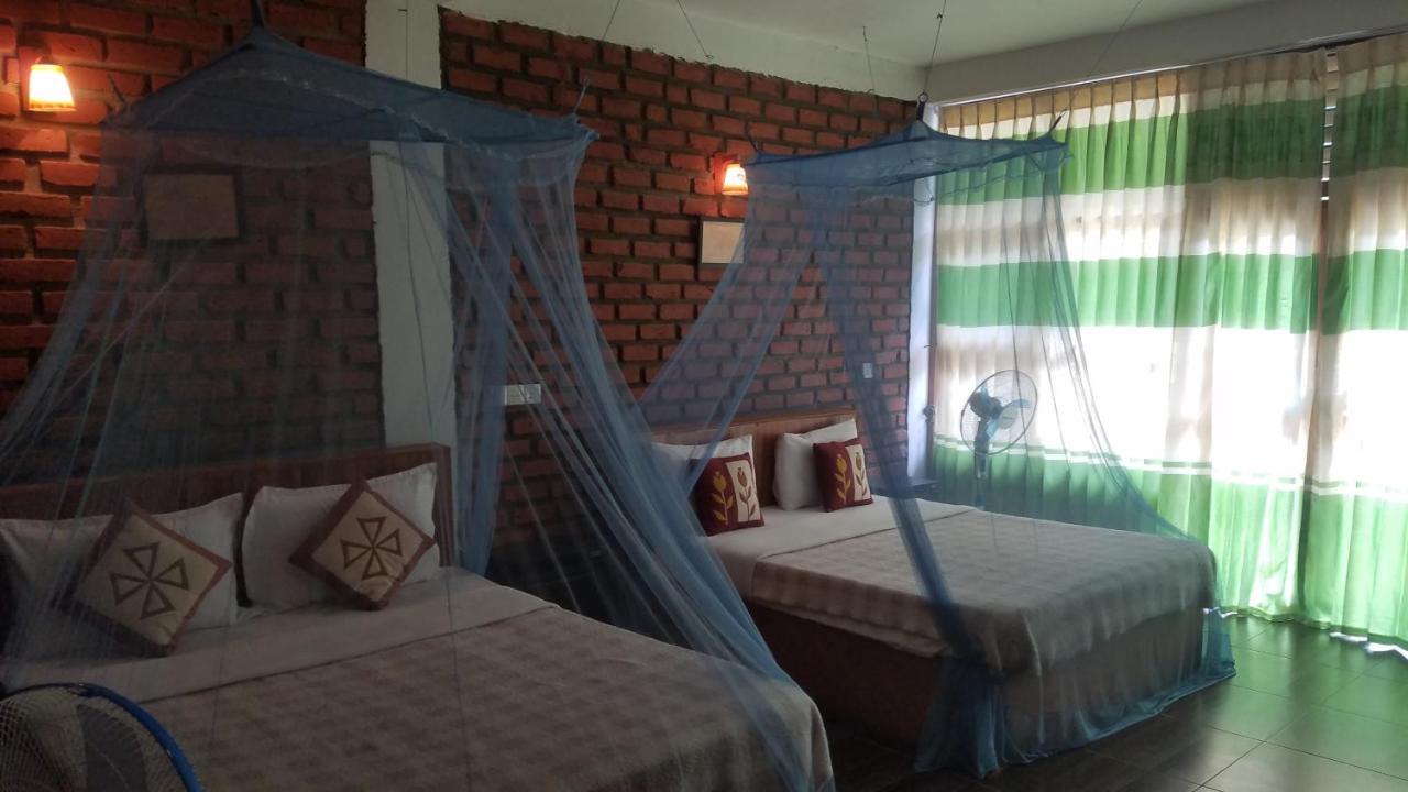Ayubo Ella - Bed & Breakfast Eksteriør billede