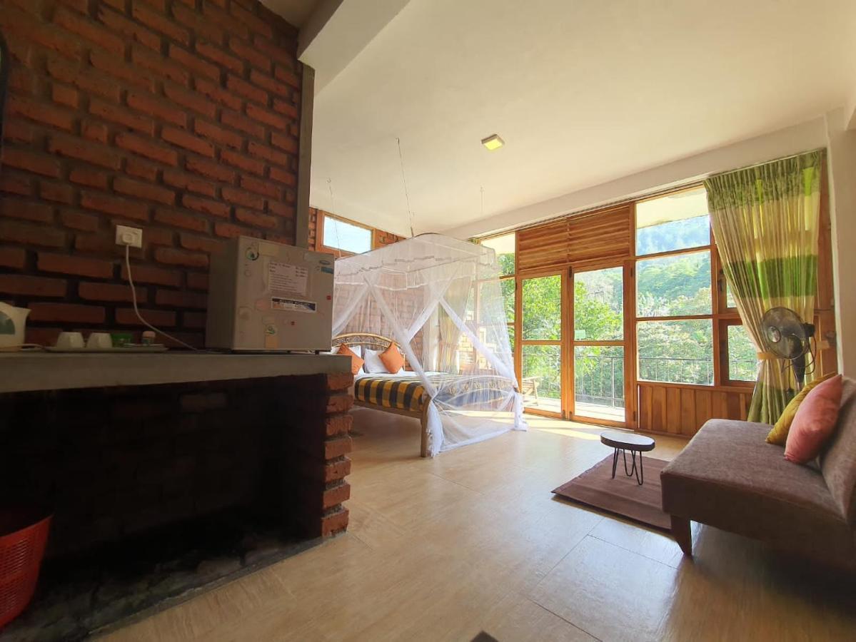 Ayubo Ella - Bed & Breakfast Eksteriør billede