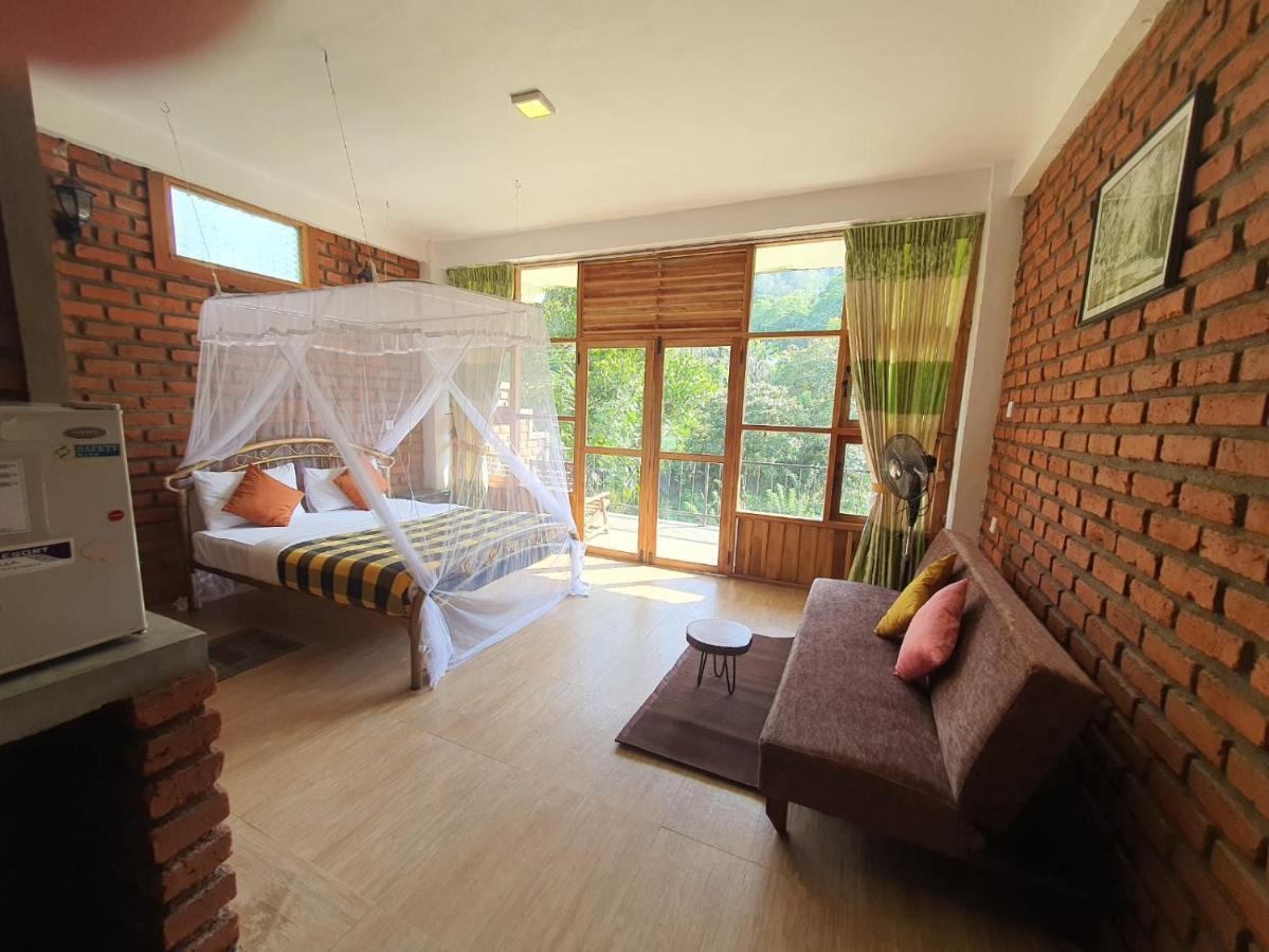 Ayubo Ella - Bed & Breakfast Eksteriør billede